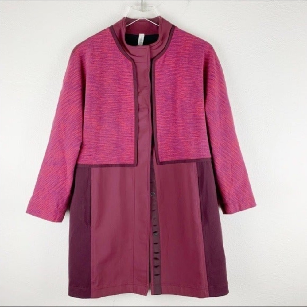 Lululemon Cocoon Car Space Dye Burgundy
Pink Long Coat Medium